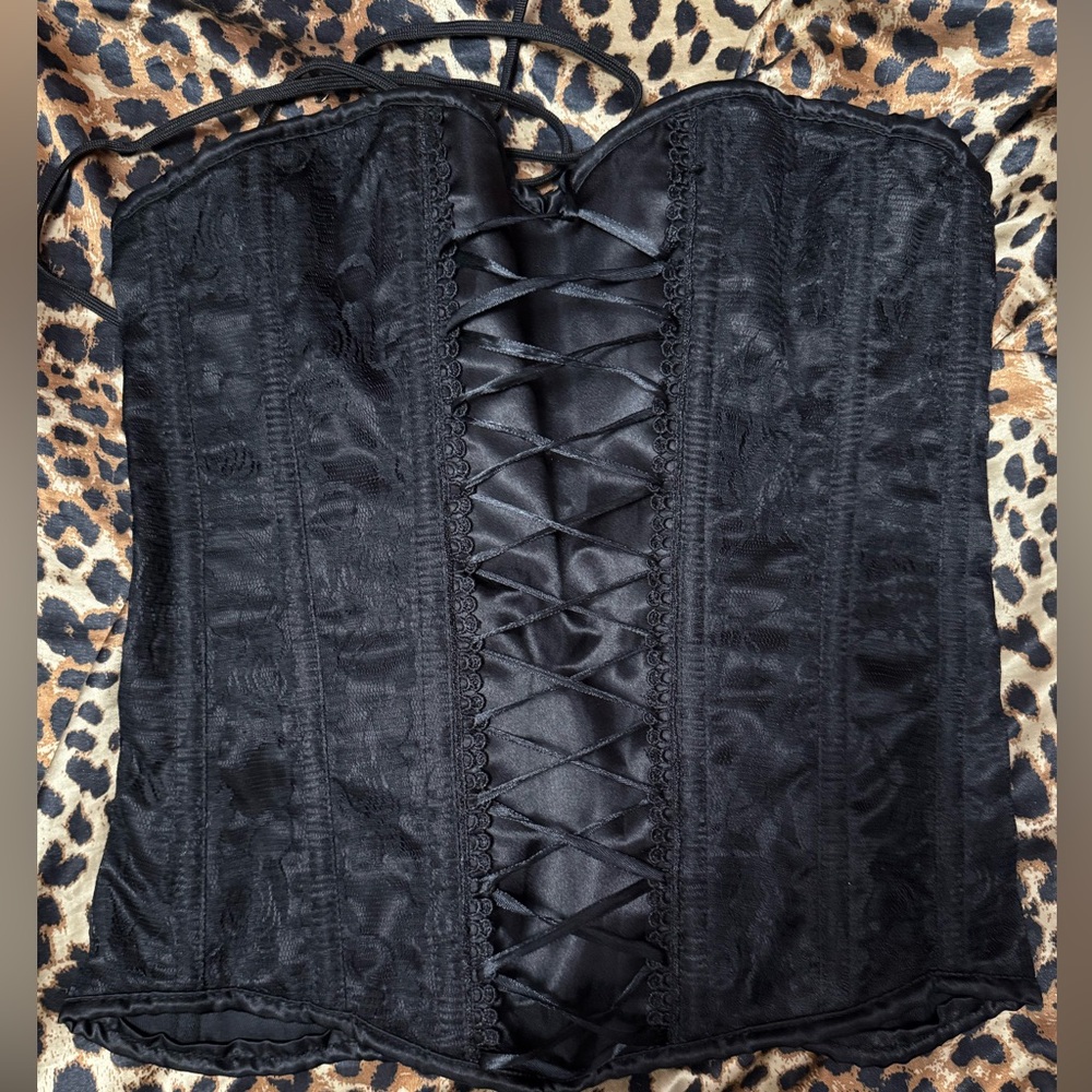 Daisy corsets, Black corset top with boning #corsettop #goth #lingerie #punk